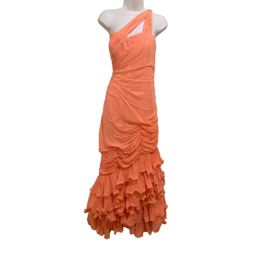 ◂ Dalia macphee prom/ pageant dress ▸